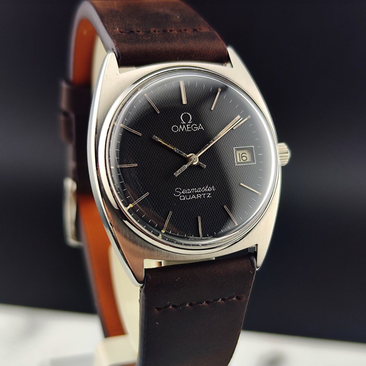 OMEGA Seamaster Quartz Grey Black Special Dial 1978 [REF. 196.0186]