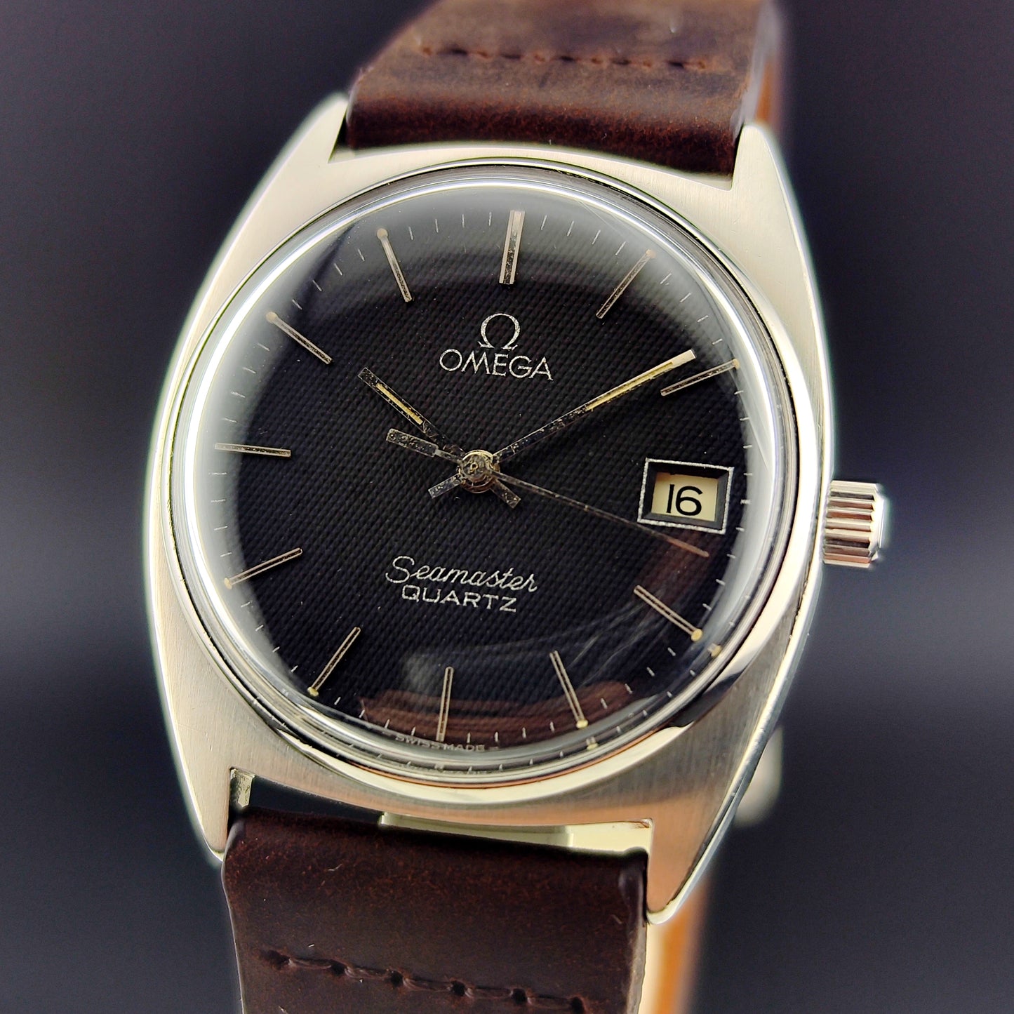 OMEGA Seamaster Quartz Grey Black Special Dial 1978 [REF. 196.0186]