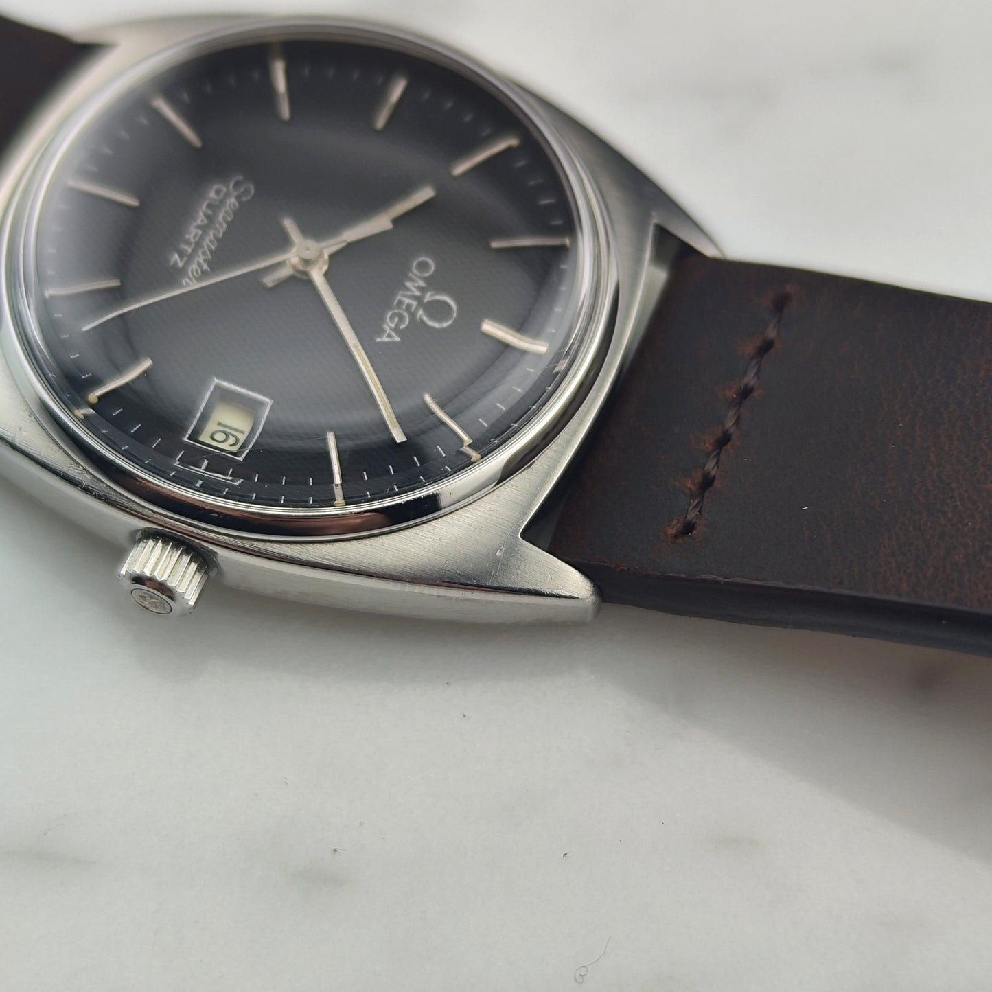 OMEGA Seamaster Quartz Grey Black Special Dial 1978 [REF. 196.0186]