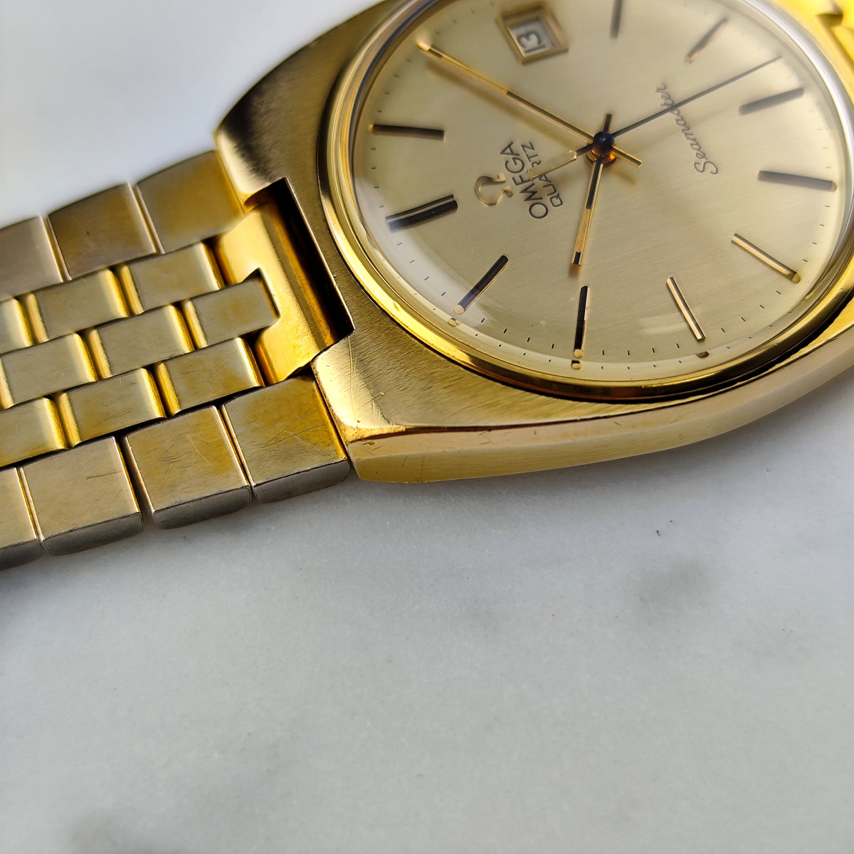 OMEGA Seamaster Quartz Gold Champagner Dial Date 1977 [REF. 196.0083]
