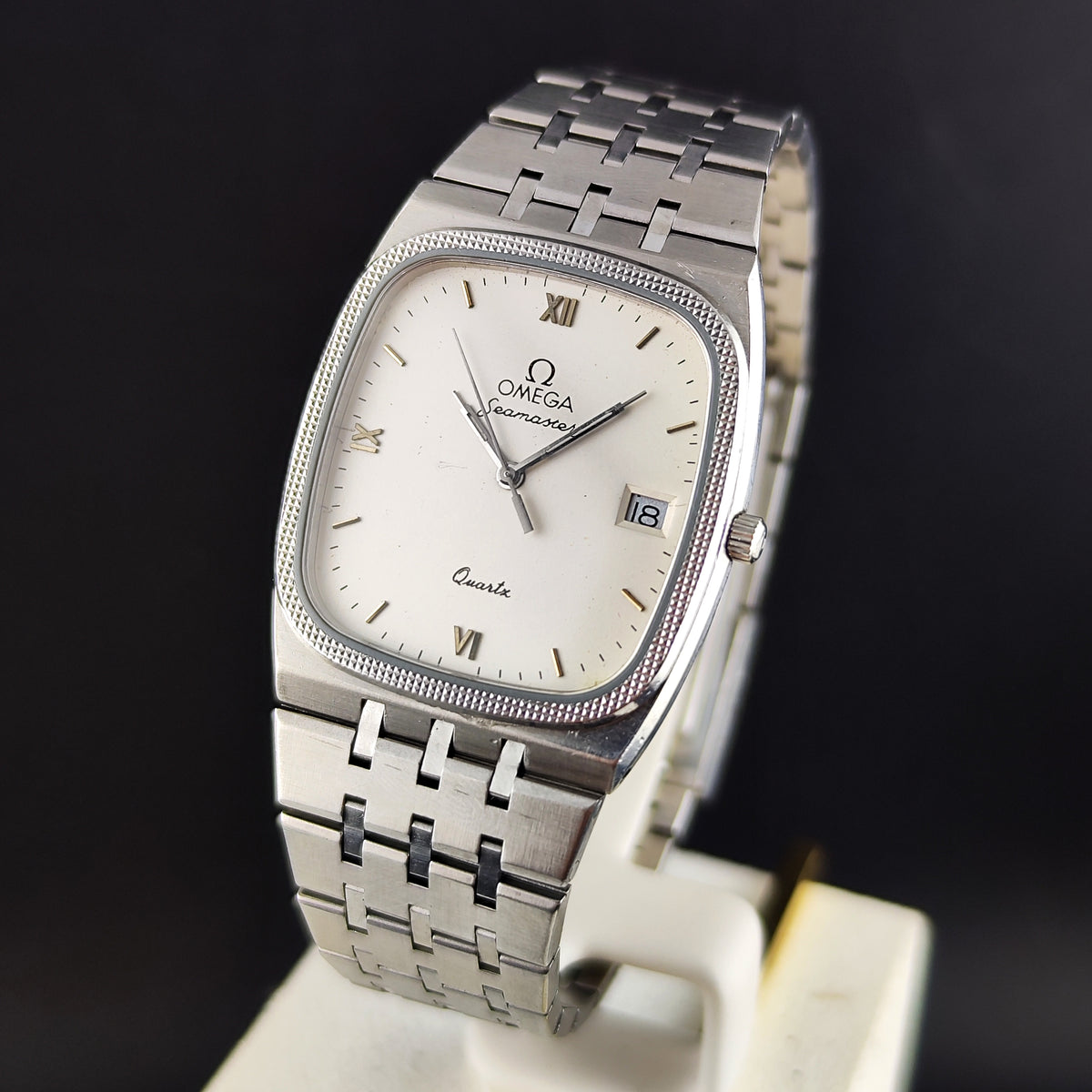 OMEGA Seamaster Quartz White Dial Roman Date 1984 [REF. 196.0276]