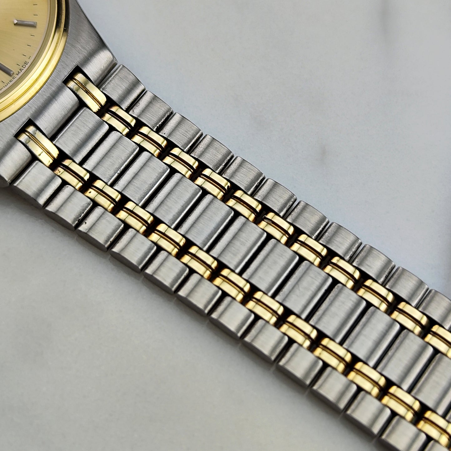 OMEGA Seamaster Quartz Two-Tone [REF. 196.0235]