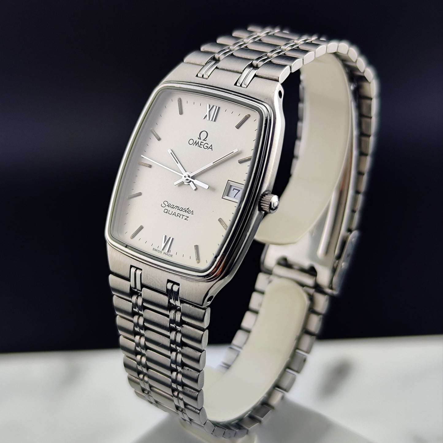 OMEGA Seamaster Quartz White Dial Date 1982 [REF. 196.0289]