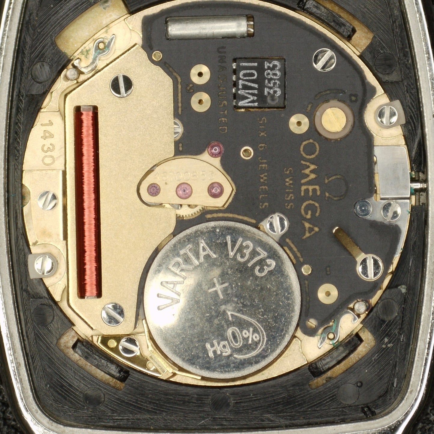 OMEGA Seamaster Quartz White Dial Date 1982 [REF. 196.0289]