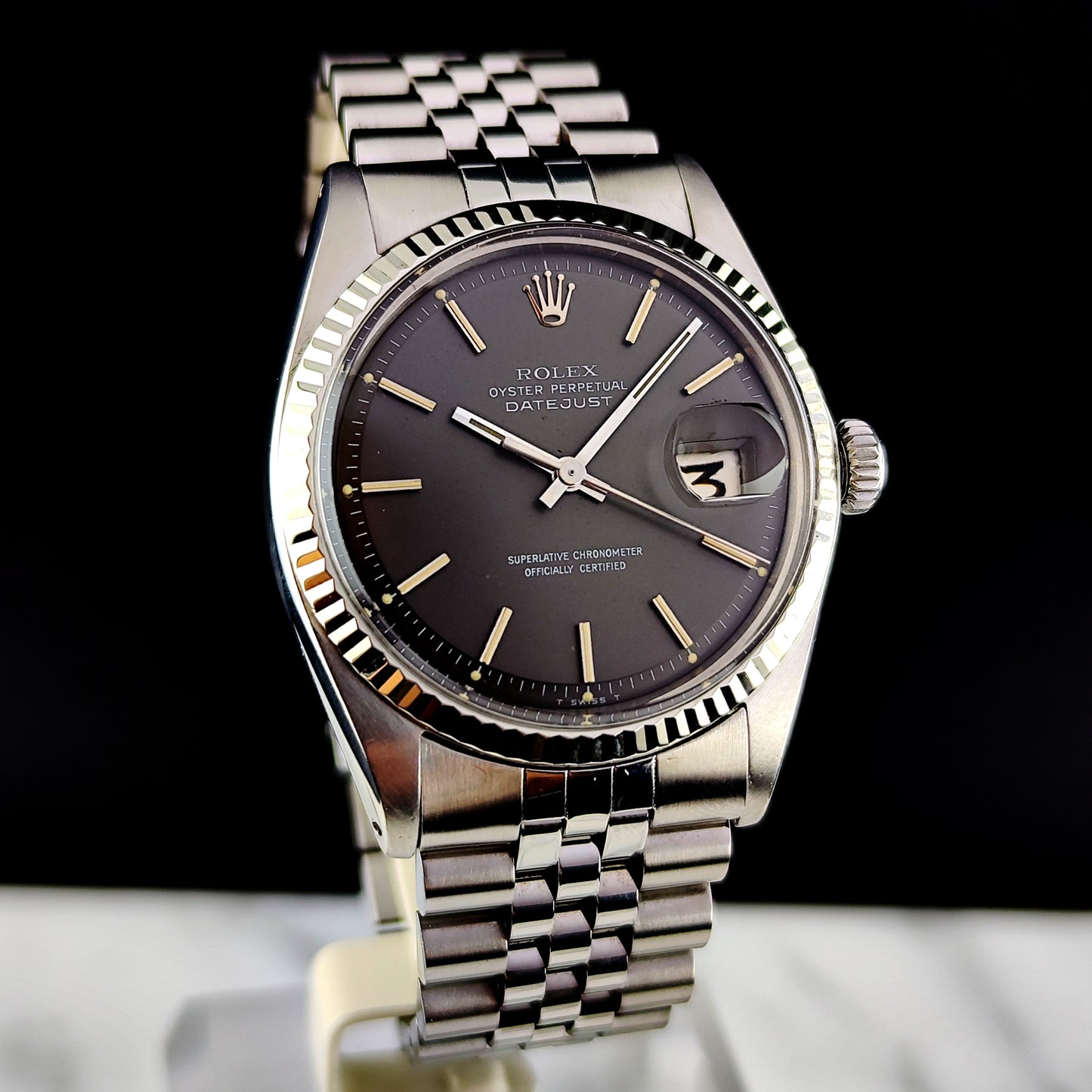 ROLEX Datejust 36 Grey Dial 18ct Bezel 1970 Fullset Serviced [REF. 1601]
