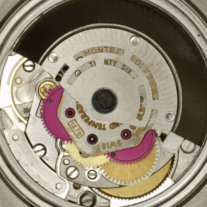 Rolex Datejust 36 Silver Linen Dial Gold 18ct Bezel 1974 [REF. 1601]