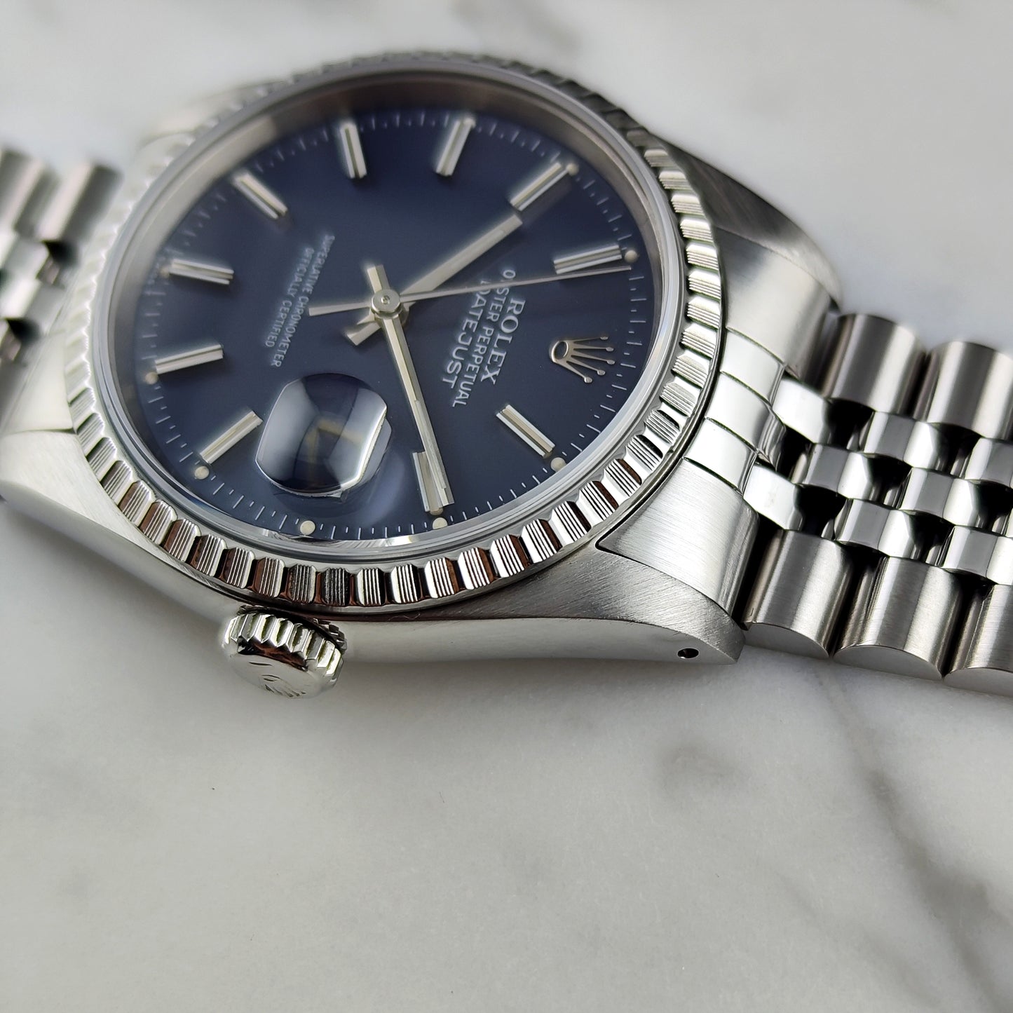 Rolex Datejust 36 Blue Dial Sapphire 1989 Fullset Box and Papers [REF. 16220]