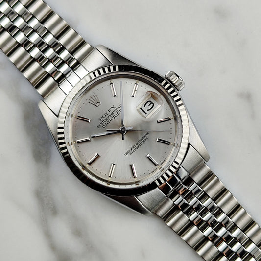 ROLEX Datejust 36 Silver Dial 18ct Bezel 1988 [REF. 16014]