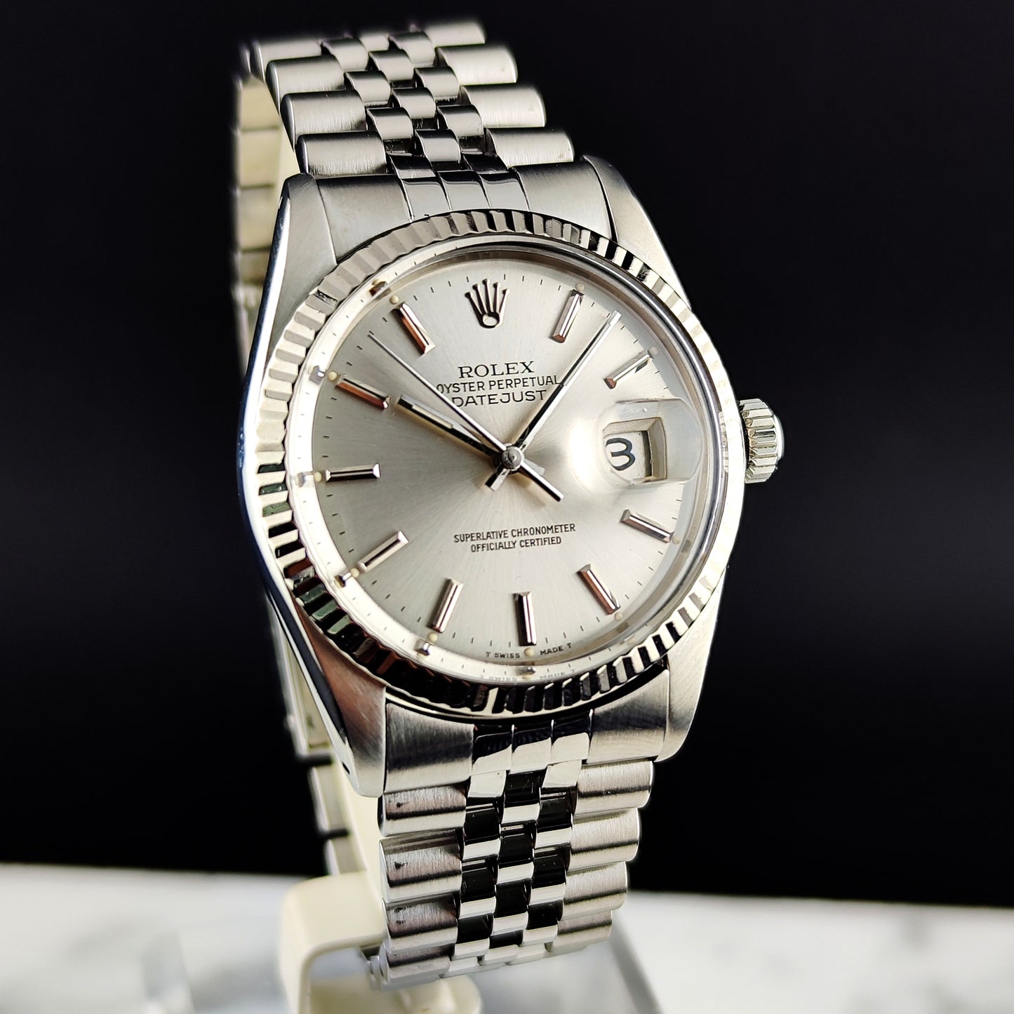 ROLEX Datejust 36 Silver Dial 18ct Bezel 1988 [REF. 16014]