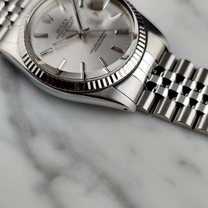 ROLEX Datejust 36 Silver Dial 18ct Bezel 1988 [REF. 16014]