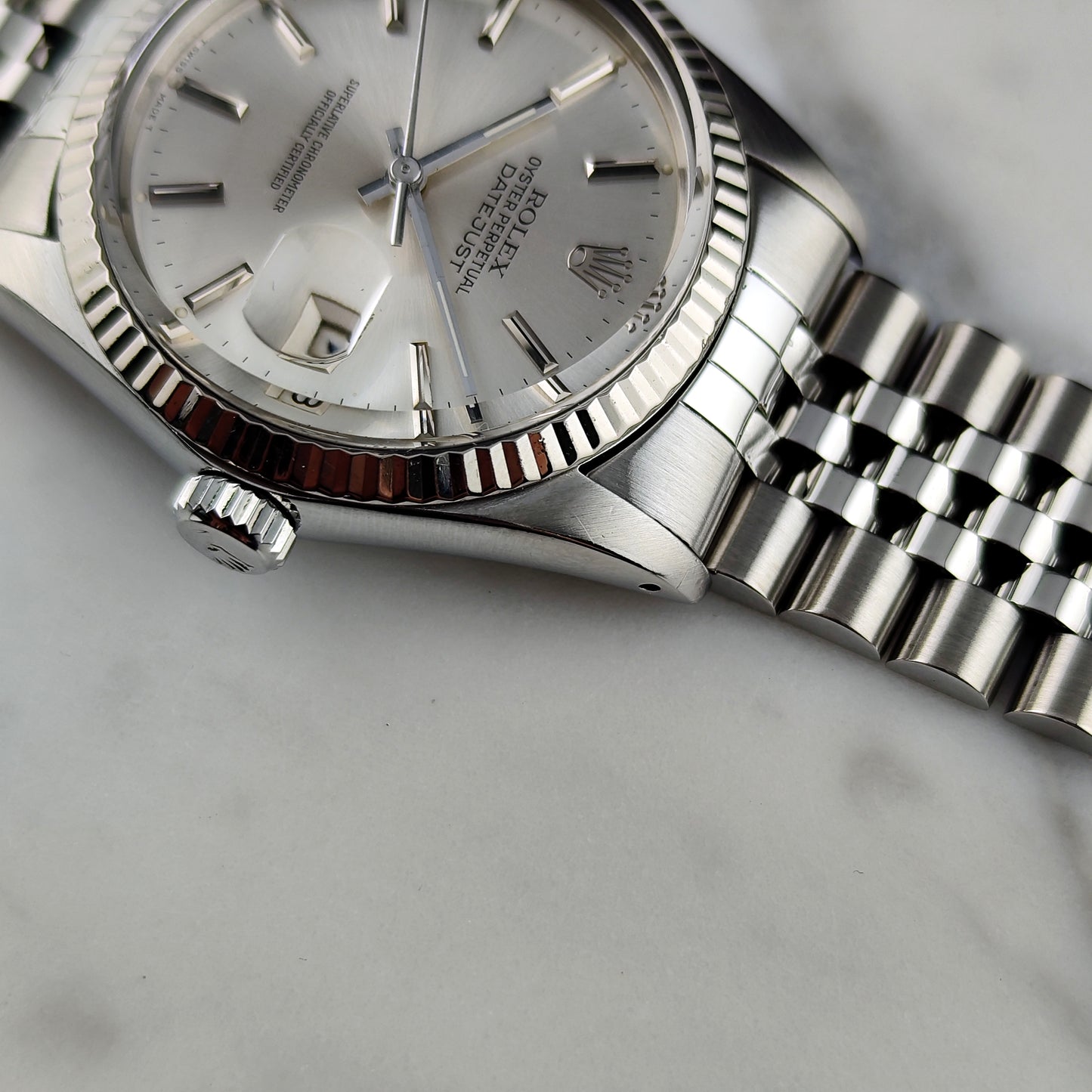 ROLEX Datejust 36 Silver Dial 18ct Bezel 1988 [REF. 16014]