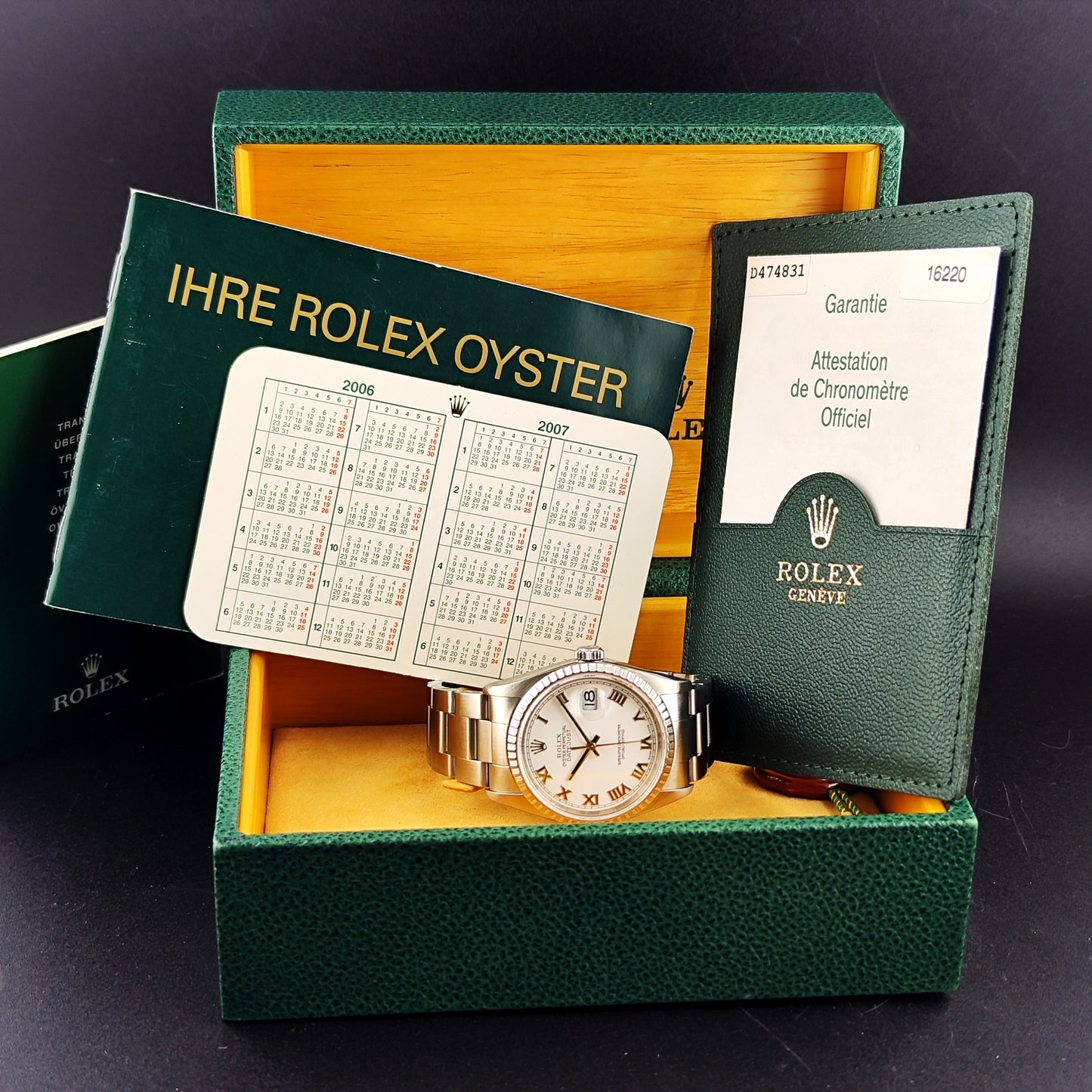 Rolex Datejust 36 White Dial Roman 2005 Fullset Box and Papers [REF. 16220]