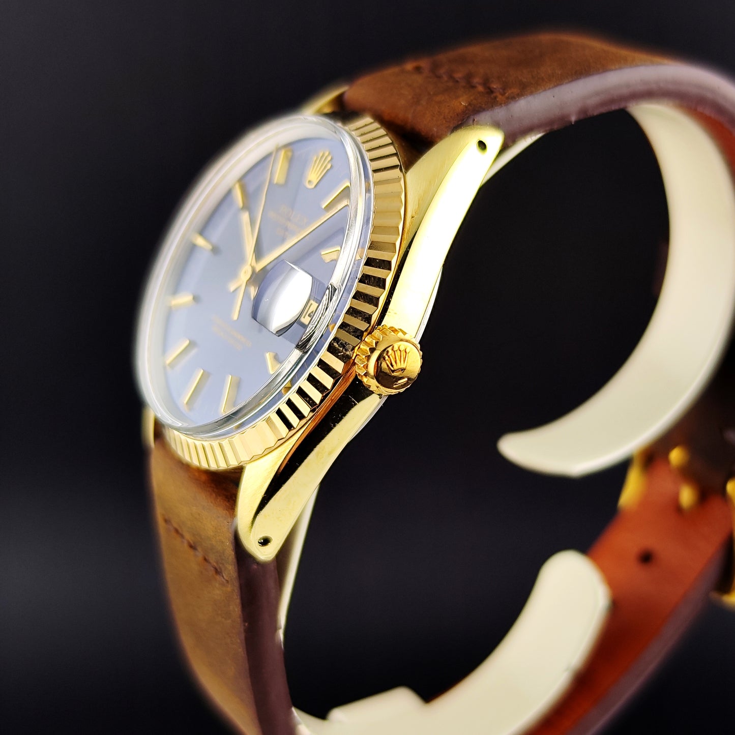 ROLEX Oyster Perpetual Gold Blue Dial 1979 Serviced 05/2026 [REF. 1550]