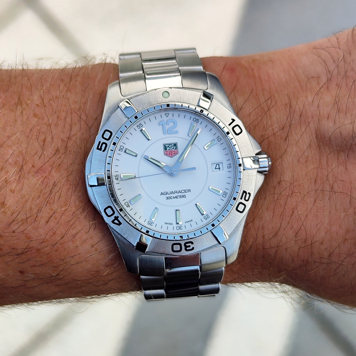TAG Heuer Aquaracer White Dial 300m Fullset Box and Papers 2005 [REF. WAF1111]