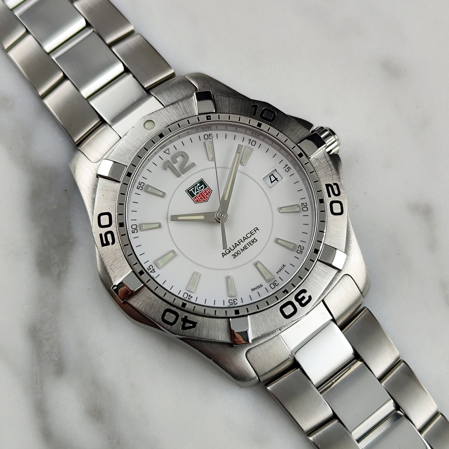 TAG Heuer Aquaracer White Dial 300m Fullset Box and Papers 2005 [REF. WAF1111]
