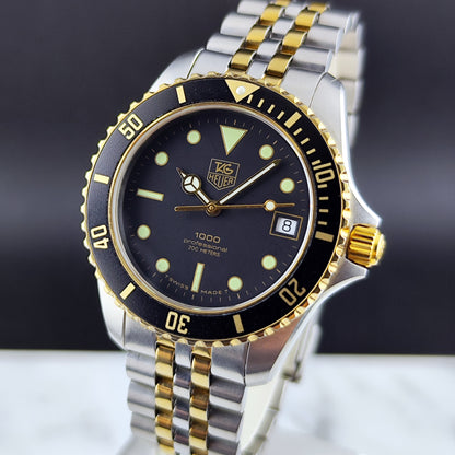 TAG Heuer Professional 1000 Two-Tone Black Dial – Schrägansicht mit Zifferblatt und Lünette