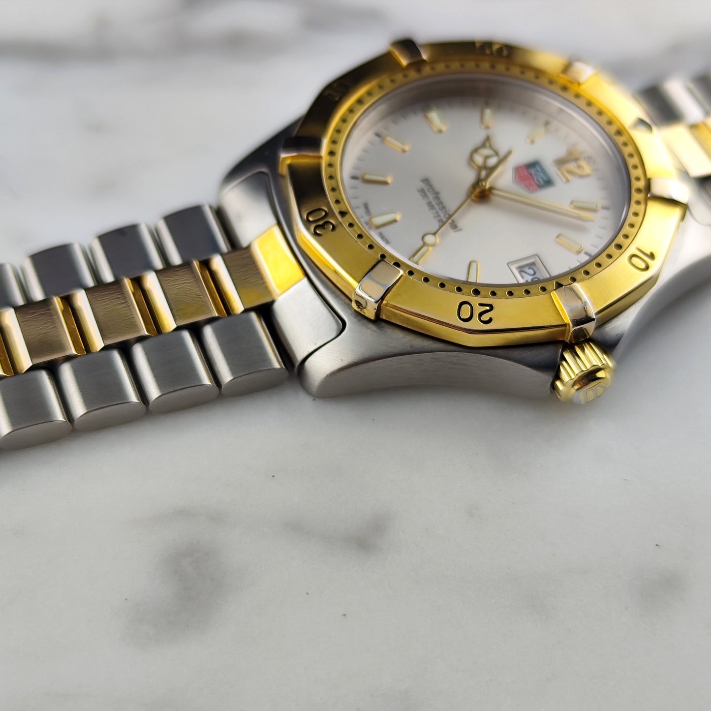 TAG HEUER Professional 2000 Diver Two-Tone Waterproof Service [REF. WK1120]