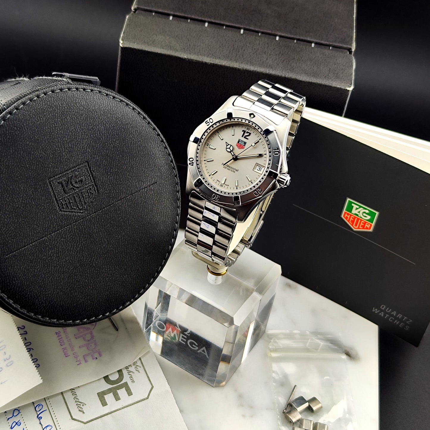 TAG HEUER Professional 2000 Steel with Box [REF. WK1112-0]