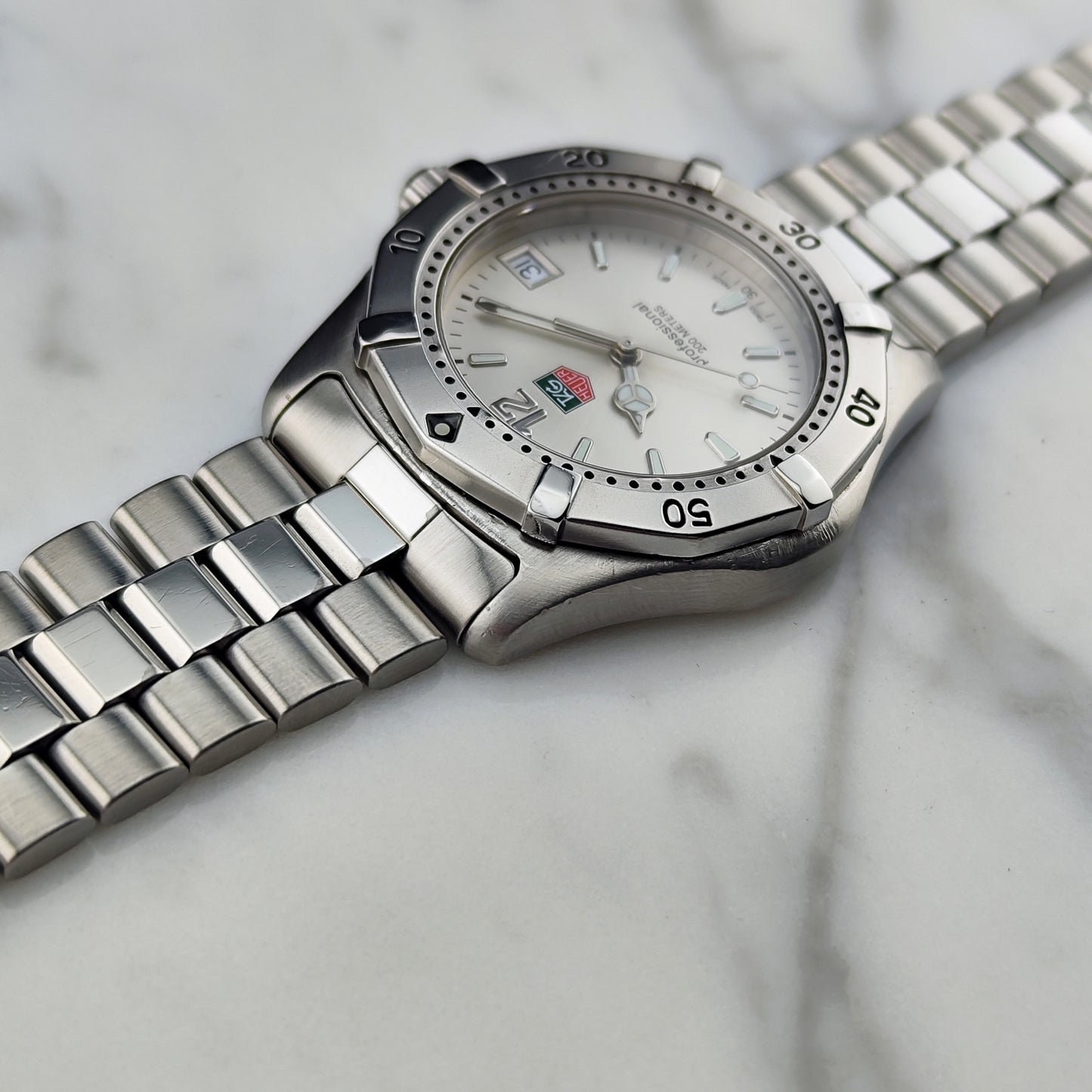 TAG HEUER Professional 2000 Steel with Box [REF. WK1112-0]