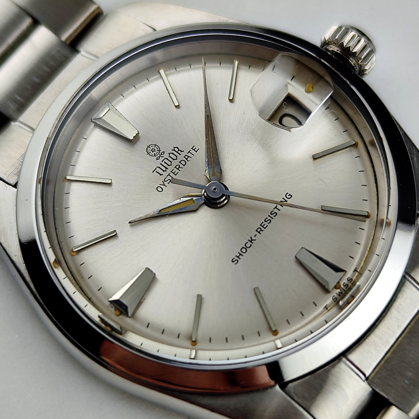 TUDOR Oysterdate Steel with many Rolex Parts 1965 [REF. 7962]